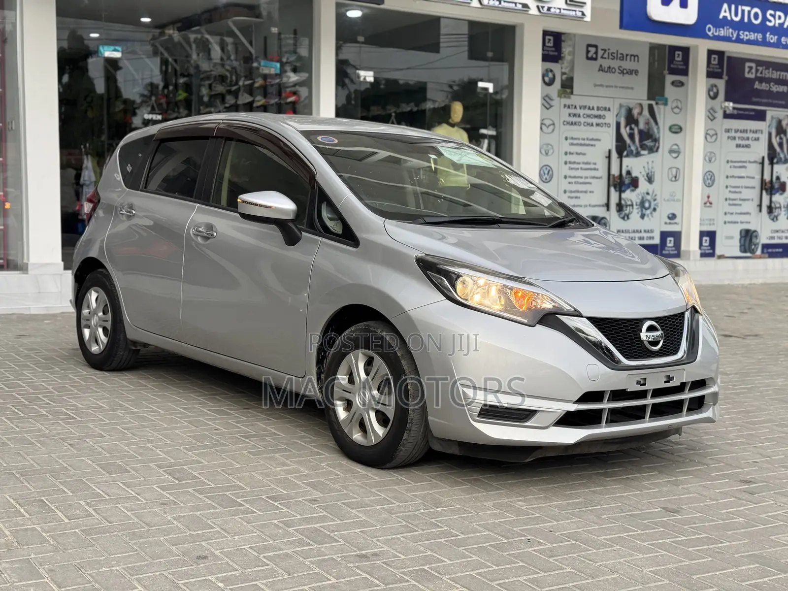 Nissan Note 1.6 Petrol 2018 Silver