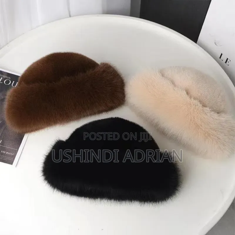 Kofia Za Manyoya–Bei Ni TSH 20,000 Tu!