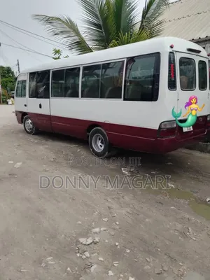 Toyota Coaster 2000 White