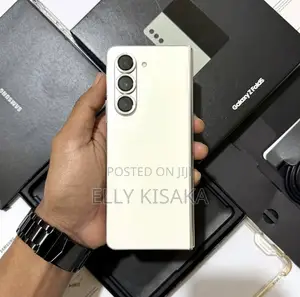 New Samsung Galaxy Z Fold 5 256 GB Silver
