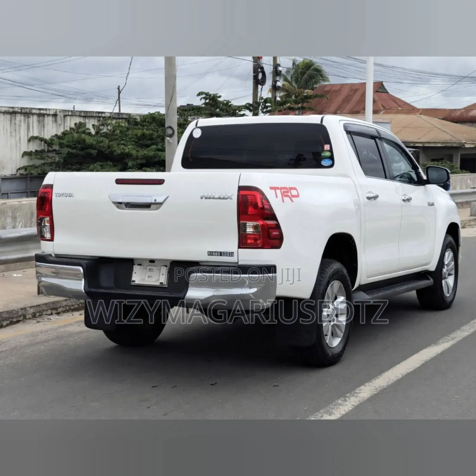Toyota Hilux 2018 Off white