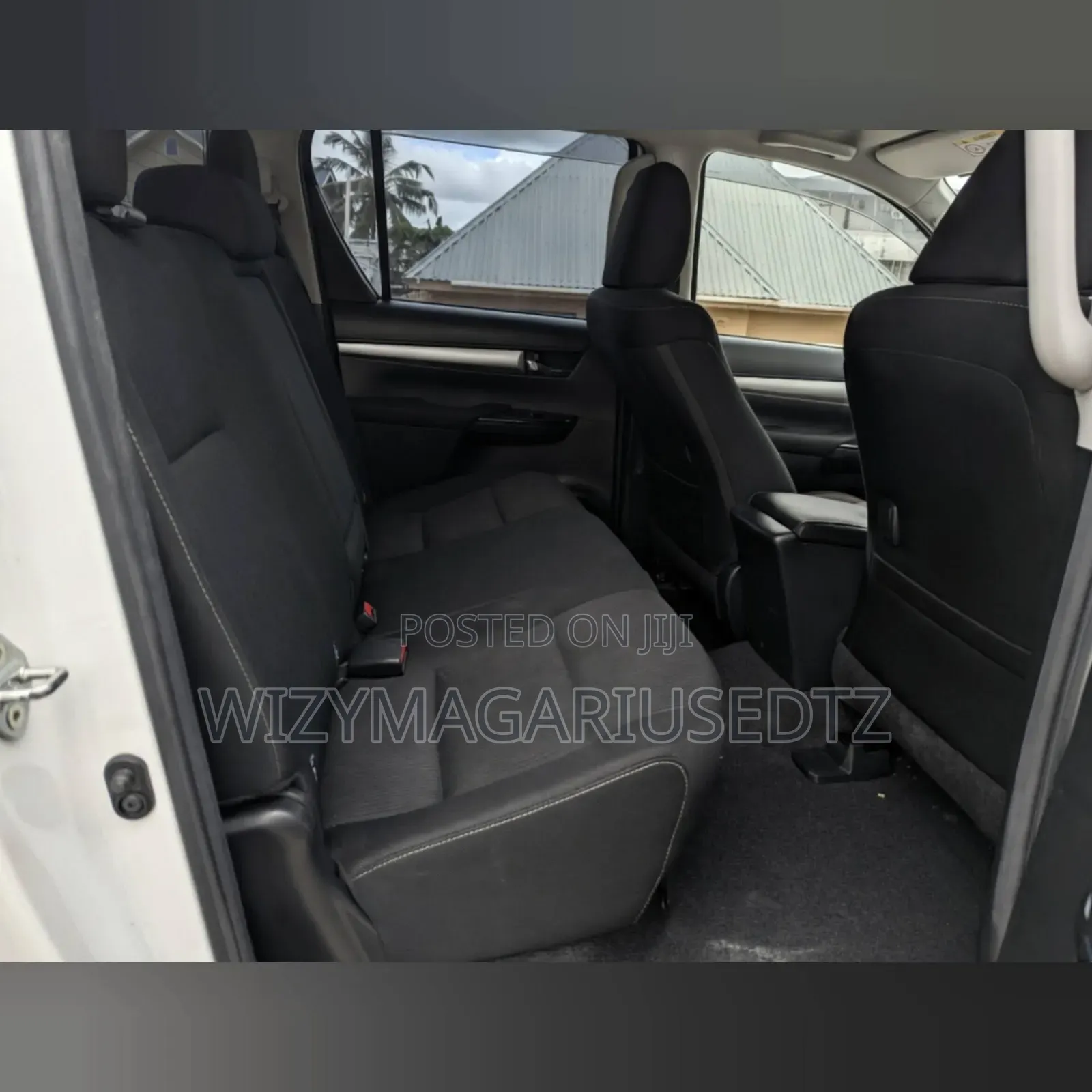 Toyota Hilux 2018 Off white