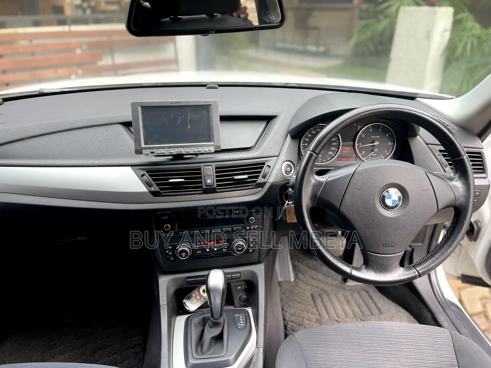 BMW X1 2011 White