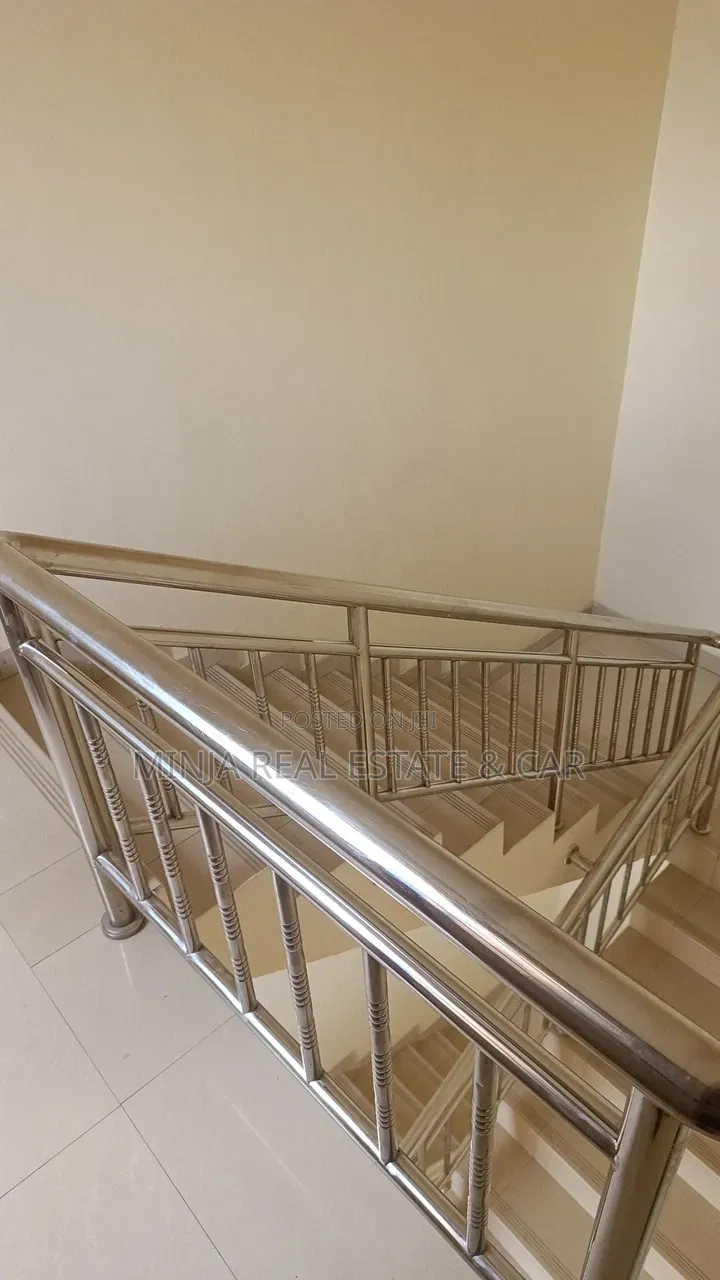 3bdrm Apartment in Msasani for rent