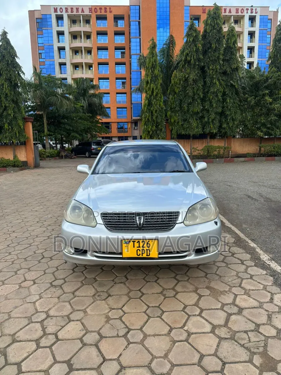 Toyota Mark II 2003 Silver