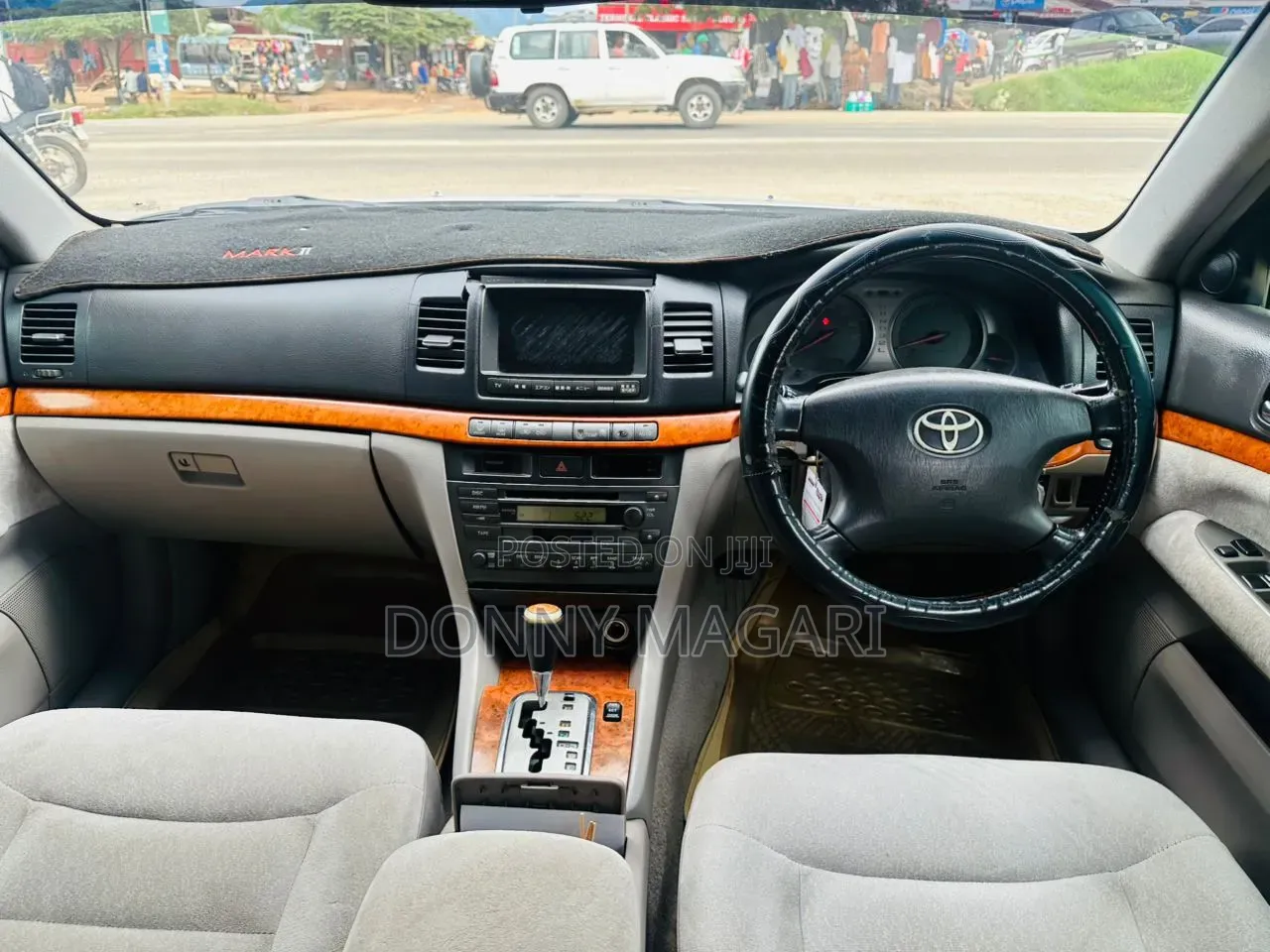 Toyota Mark II 2003 Silver