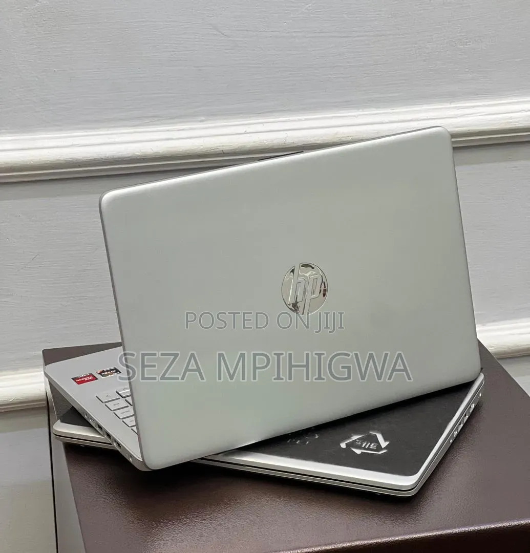 New Laptop HP 8GB SSD 256GB