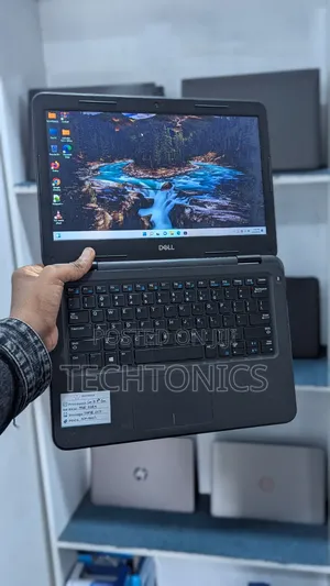 Laptop Dell Latitude 3301 4GB Intel Core i3 SSD 128GB