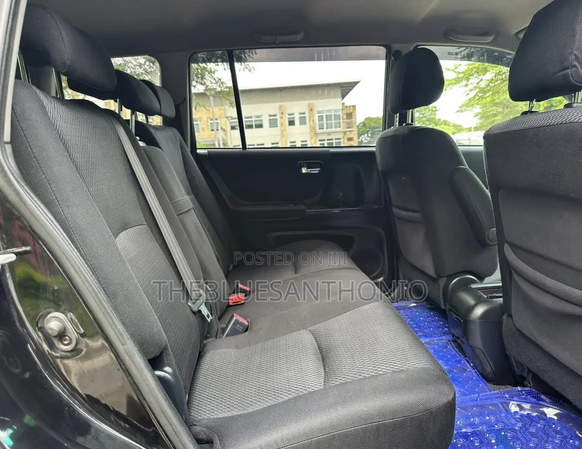 Toyota Kluger 2005 Black