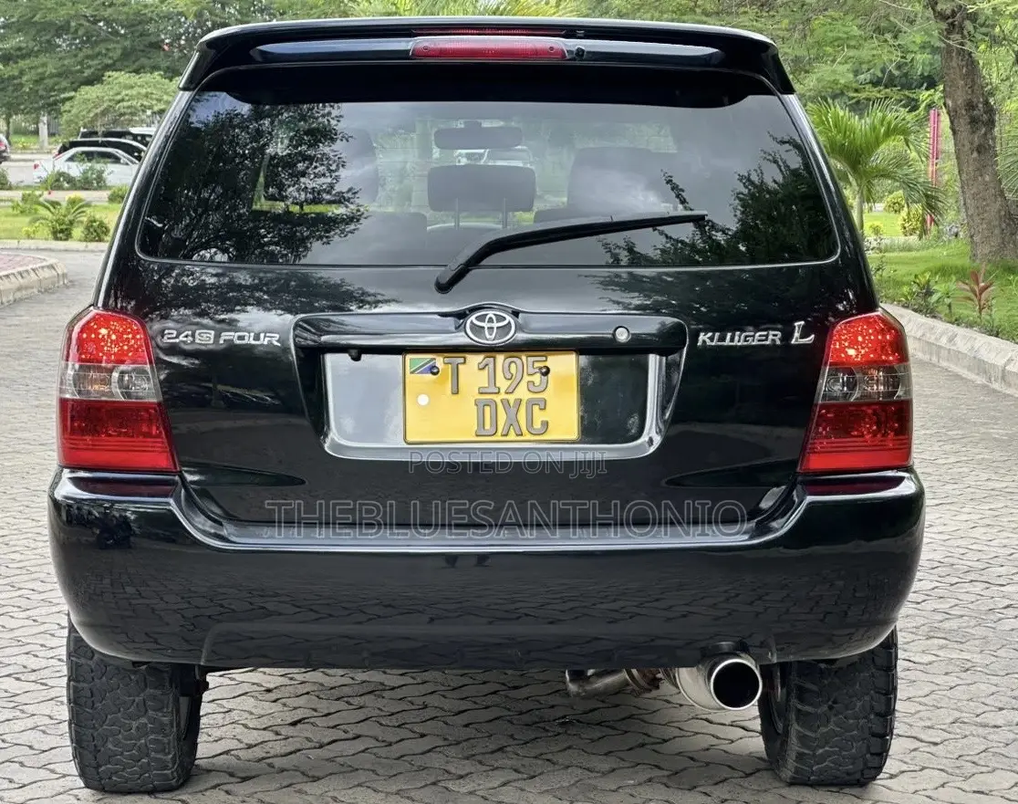 Toyota Kluger 2005 Black