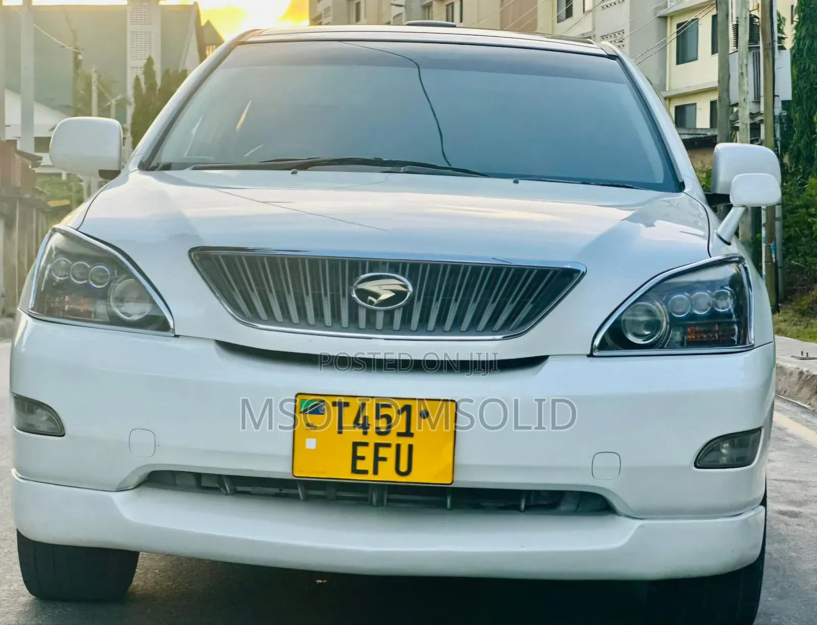 Toyota Harrier 2005 White