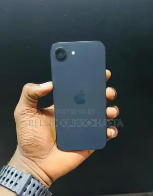 Apple iPhone 16e 128 GB Black