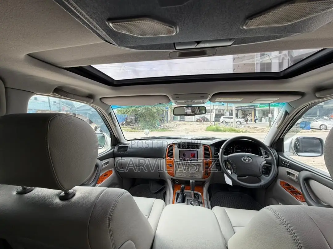 Toyota Land Cruiser 100 VX 4.2 4x4 2005 Silver