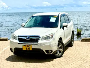 Subaru Forester 2014 Pearl