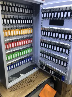 Key Safe Storage Cabinet 133 Holders