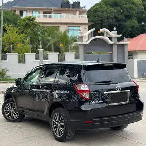 Toyota Vanguard 2009 Black