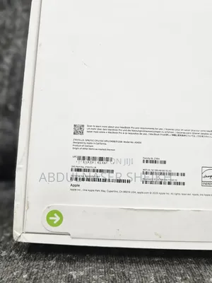 New Laptop Apple MacBook Pro 2025 M5 14-inch 24GB Apple M5 SSD 512GB
