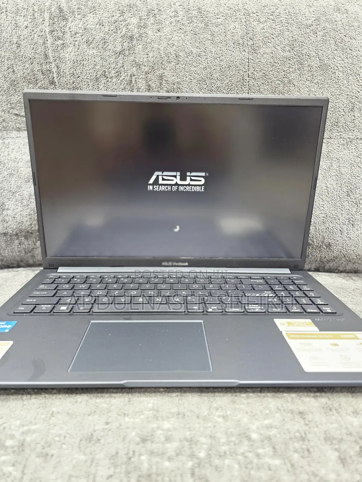 New Laptop Asus VivoBook 15 X505BA 8GB Intel Core i5 SSD 256GB