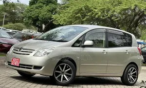 Toyota Corolla Spacio 2005 Beige