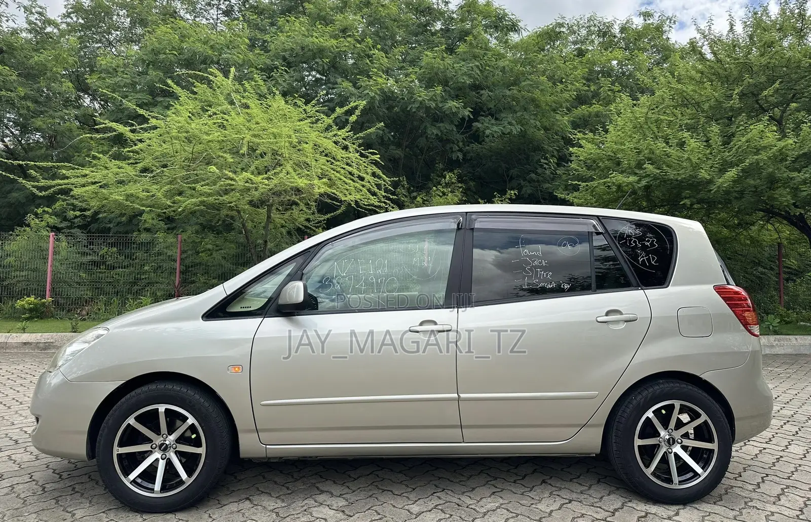 Toyota Corolla Spacio 2005 Beige