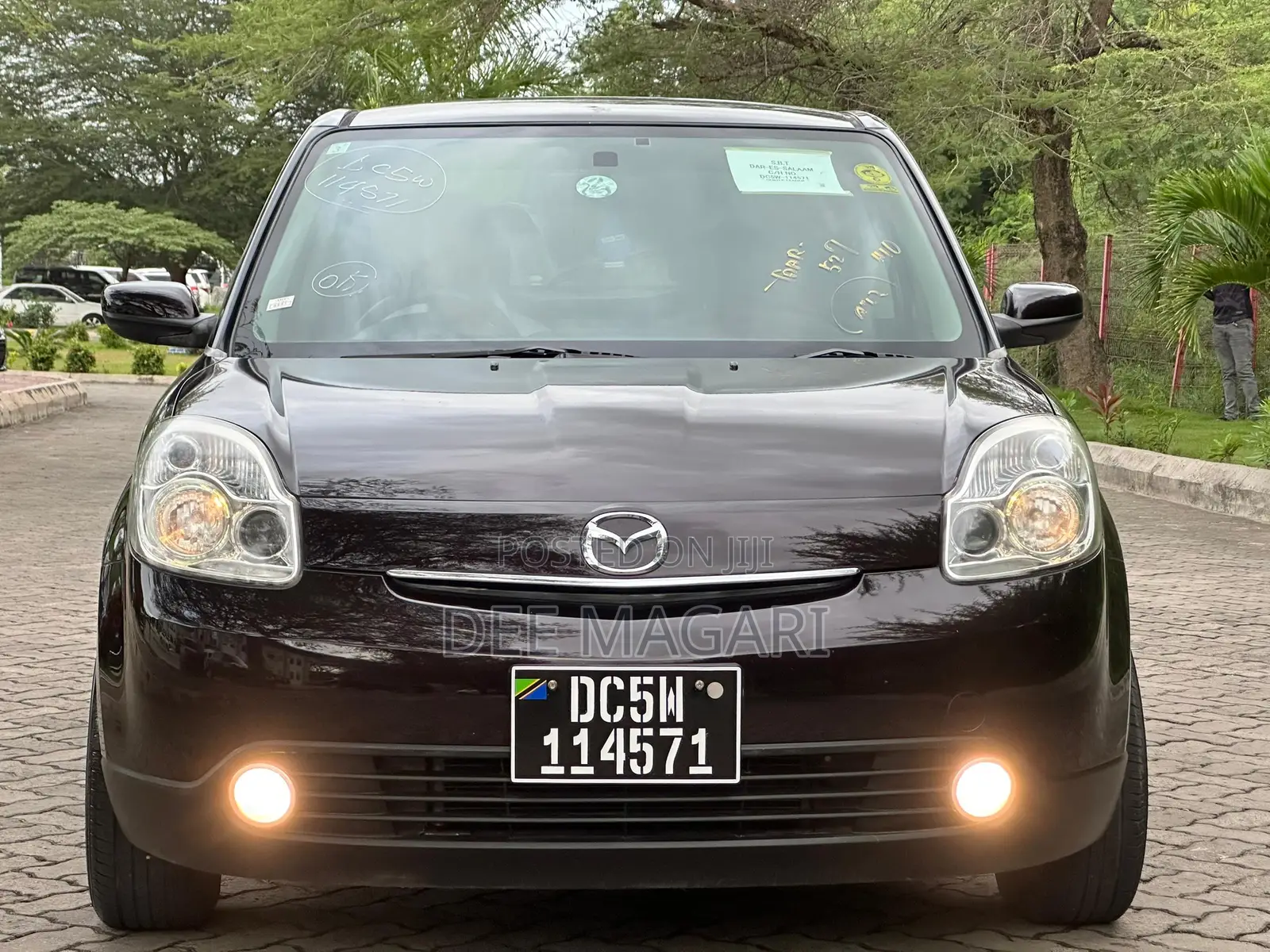 Mazda Verisa 2005 Black