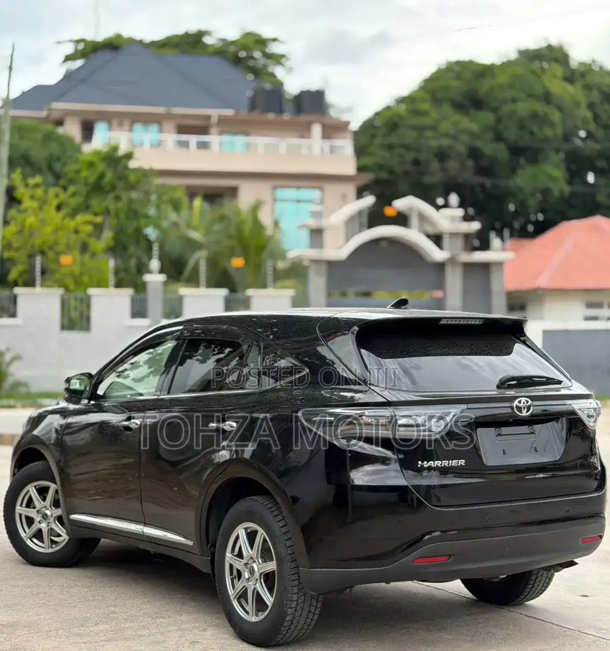 Toyota Harrier 2016 Matt Black
