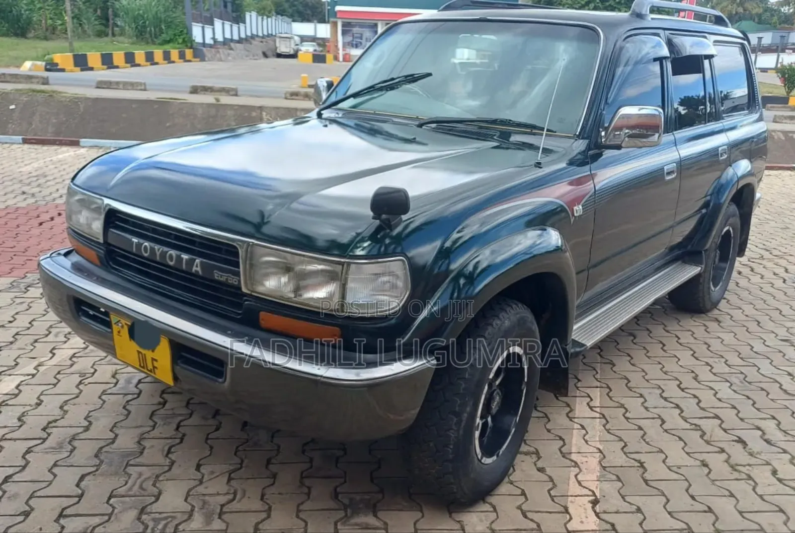 Toyota Land Cruiser 2004 Black