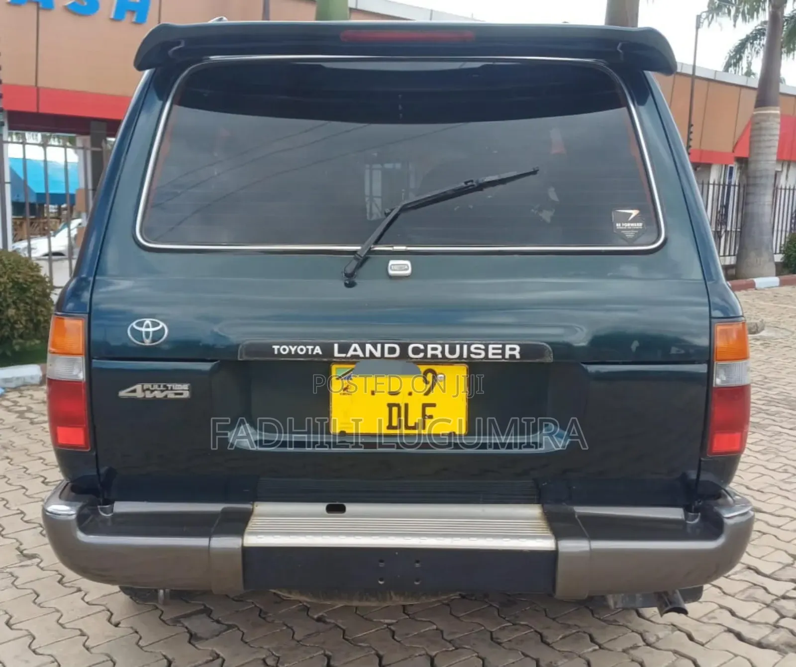 Toyota Land Cruiser 2004 Black