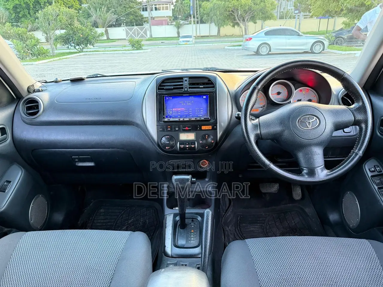 Toyota RAV4 2006 White