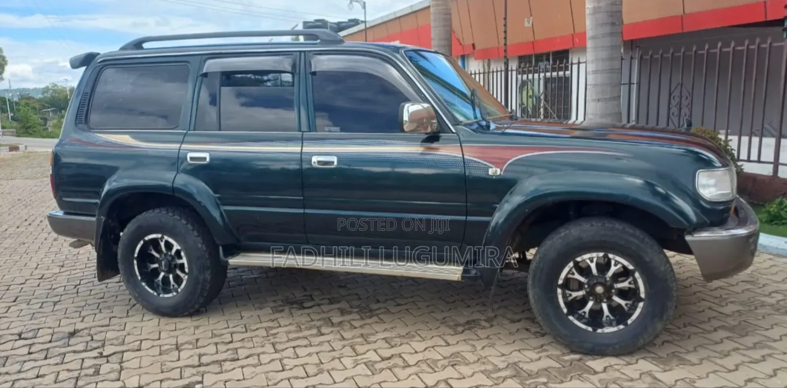 Toyota Land Cruiser 2004 Black