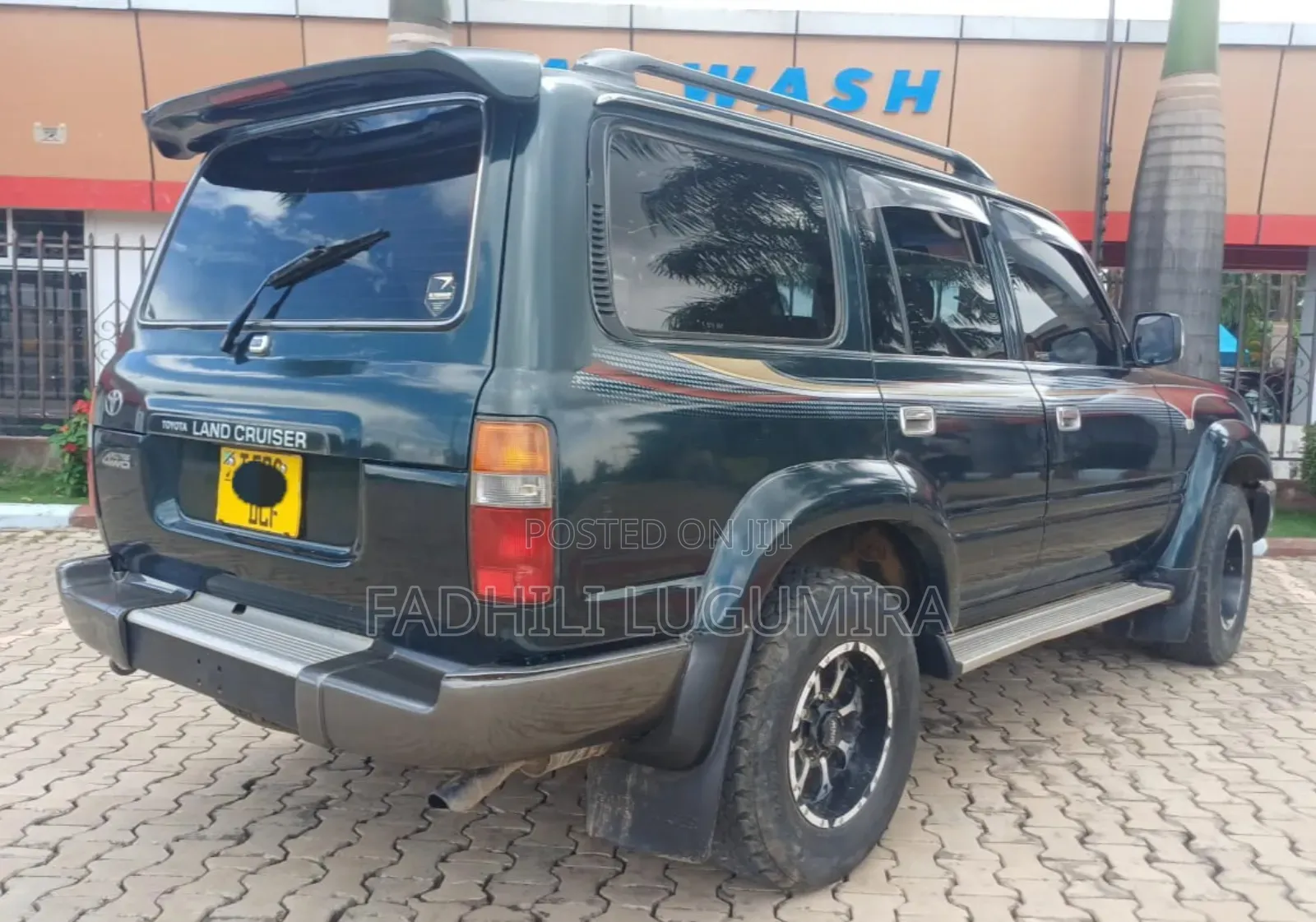 Toyota Land Cruiser 2004 Black