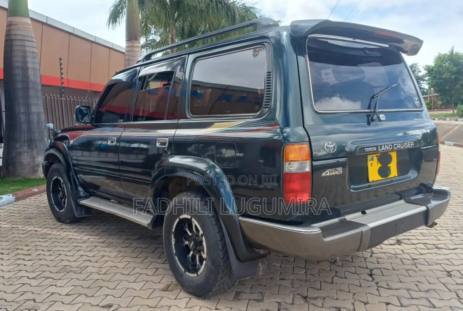 Toyota Land Cruiser 2004 Black