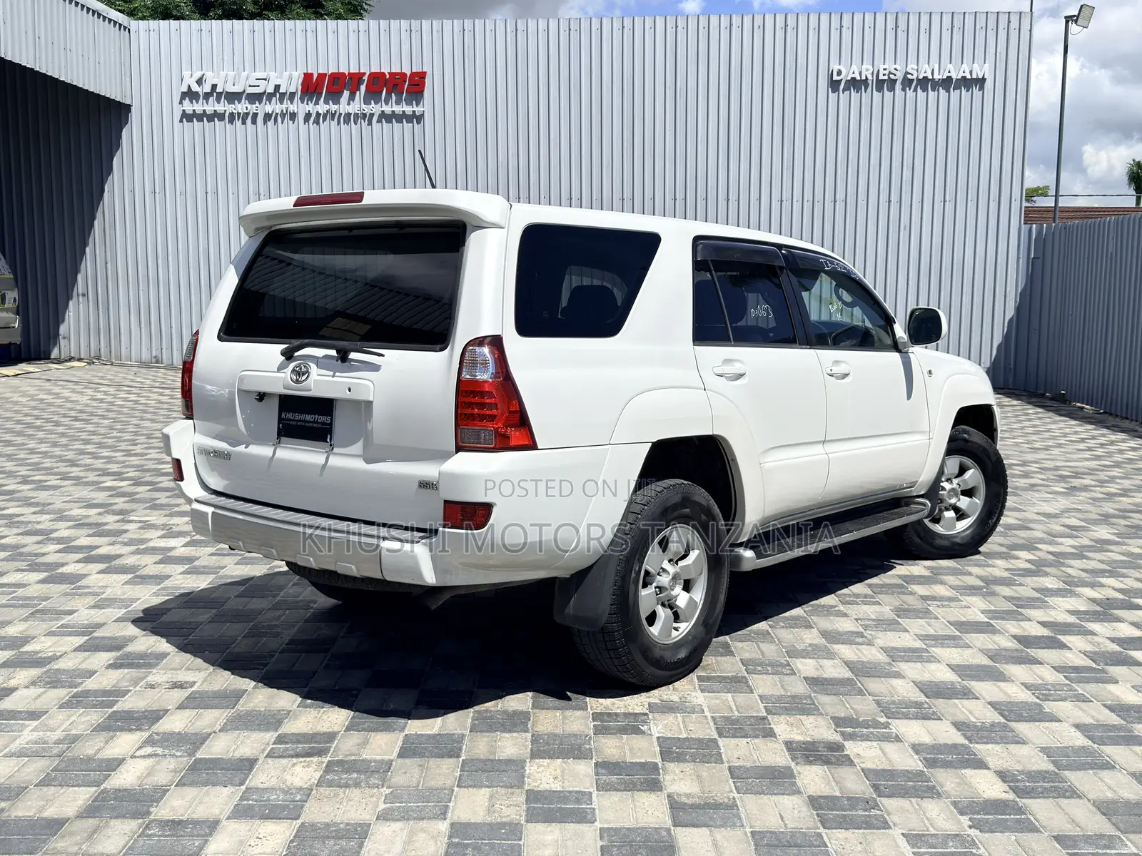 Toyota Hilux Surf 2003 White