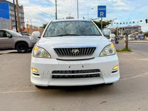 Toyota Harrier 2007 White