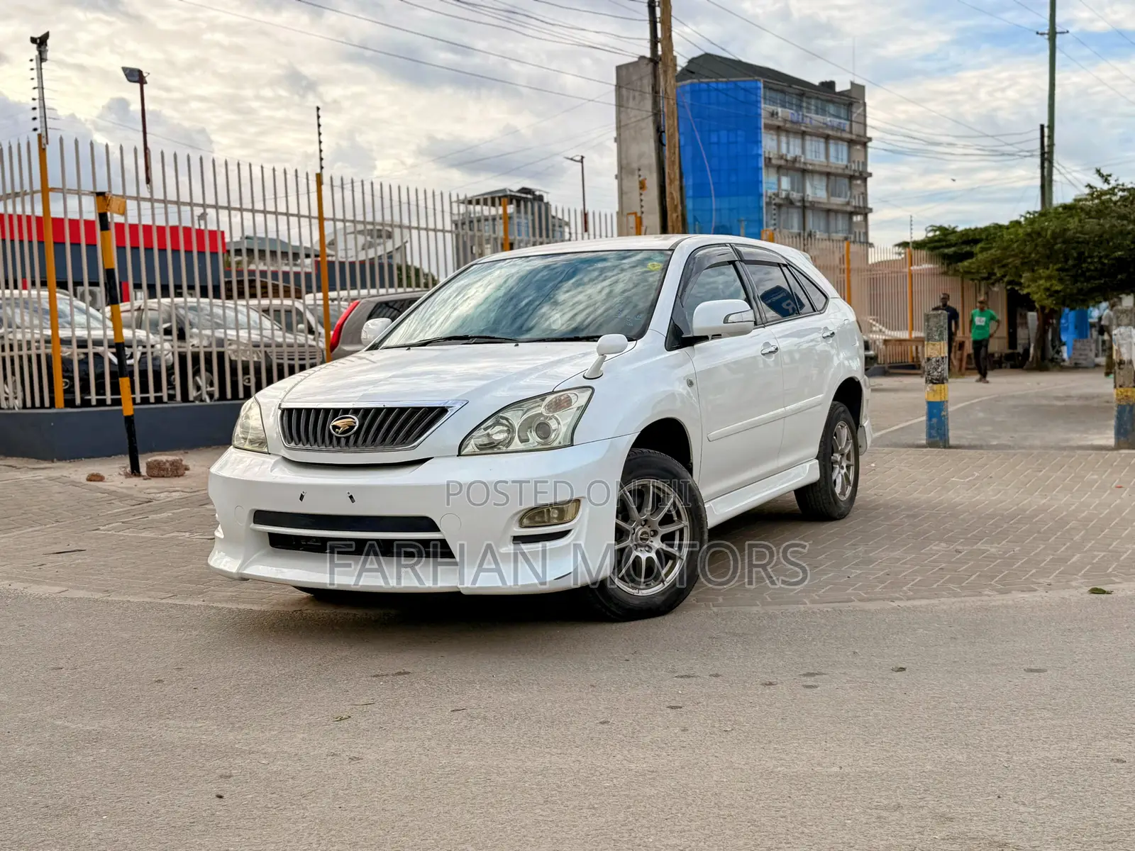 Toyota Harrier 2007 White