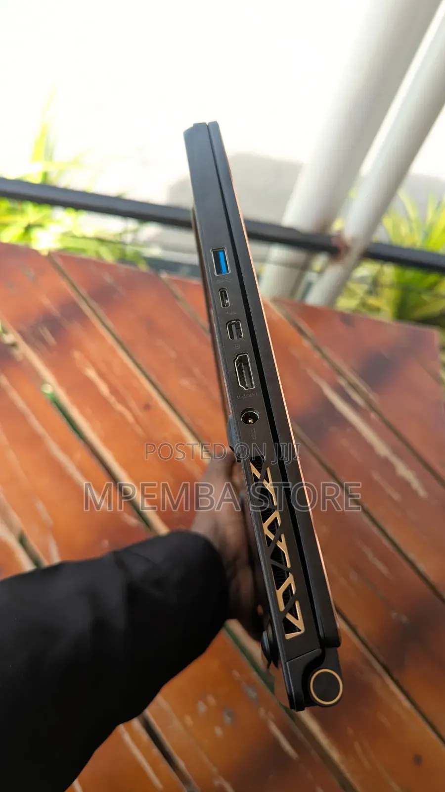 Laptop MSI GS65 Stealth Thin 8RE 16GB Intel Core i7 SSD 512GB