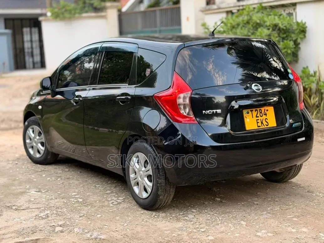 Nissan Note 1.2 Petrol 2014 Black