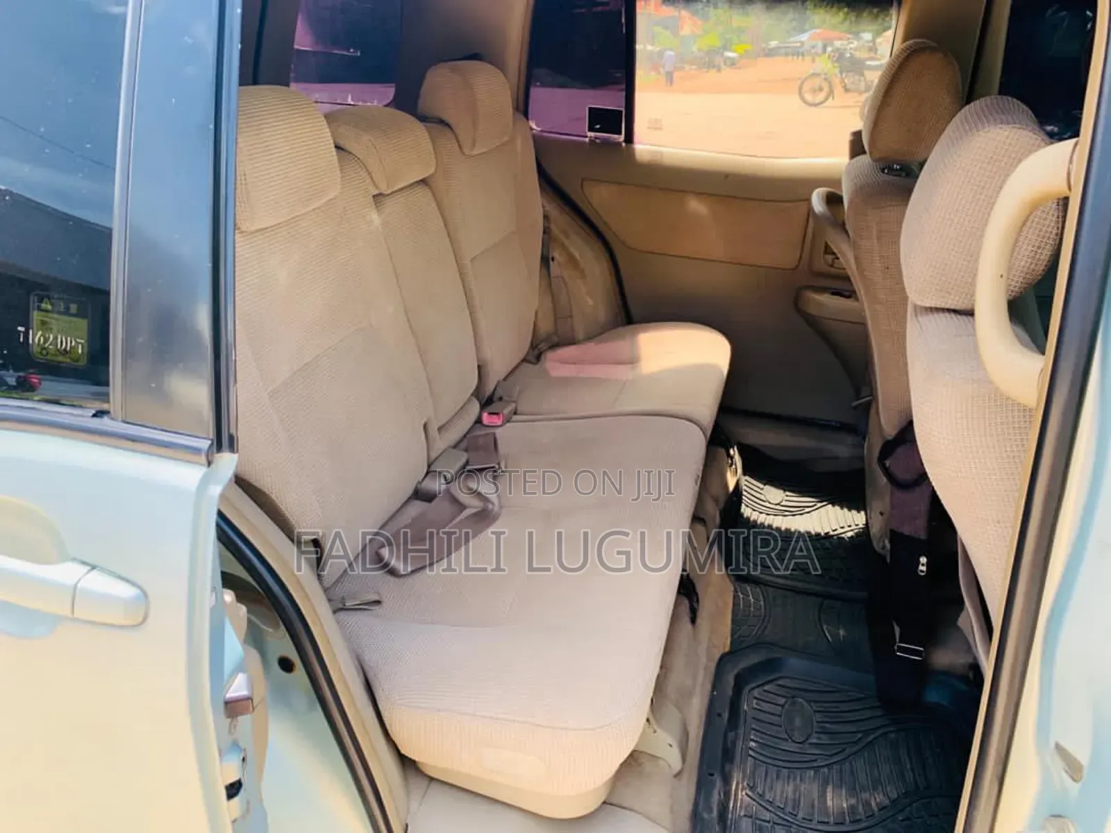 Toyota Raum 2004 Beige