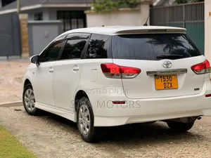 Toyota Wish 2009 White