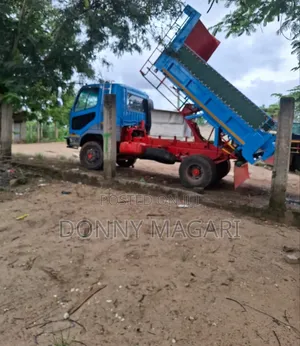 Mitsubishi Fuso Tipper