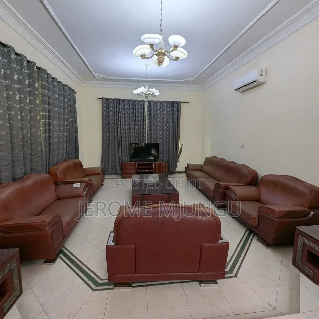 Furnished 4bdrm Villa in Oyster Bay for rent
