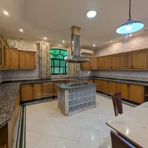 Furnished 4bdrm Villa in Oyster Bay for rent