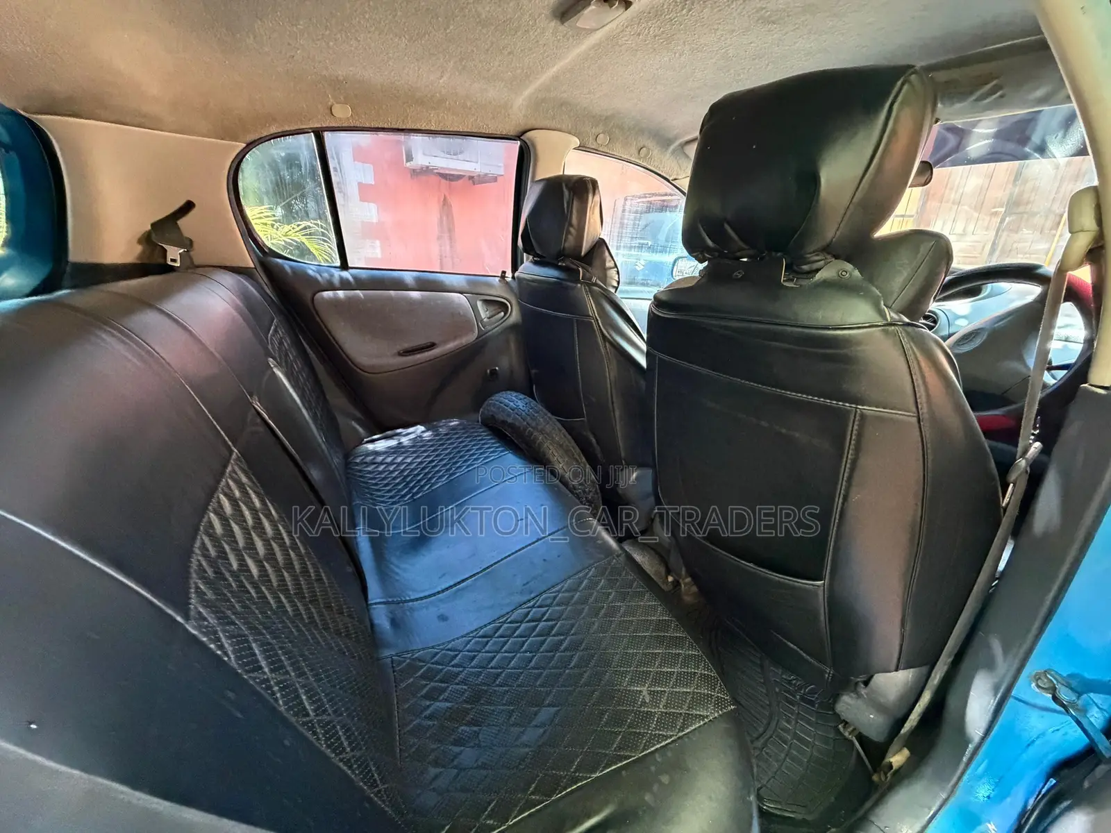 Toyota Vitz 2004 Blue