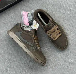 Men's Sneakers Jordan 1 Low Cut Material Leather