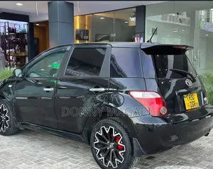 Toyota IST 2006 Black