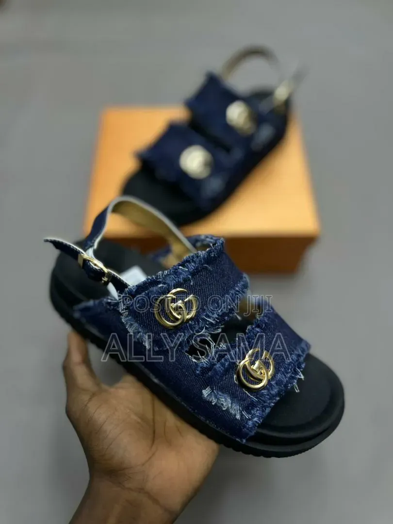 Women's Shoes Gucci Material Canvas