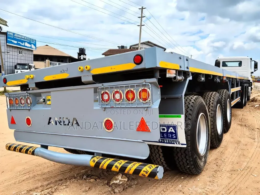 Flatbed Trailer With Leaf Spring