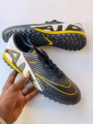 Men's Football Boots Trainer Airzoom