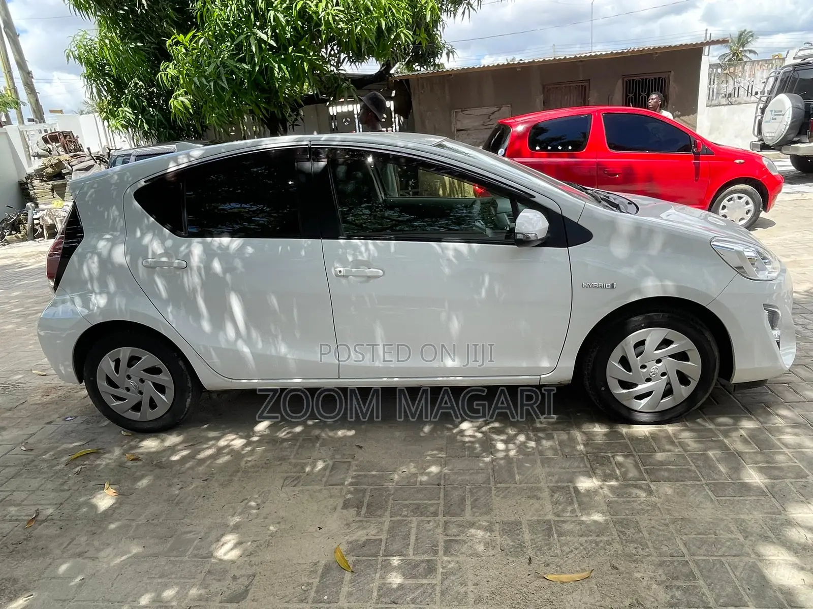 Toyota Aqua 2016 Pearl