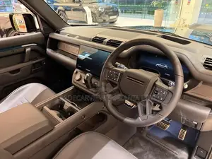 New Land Rover Defender 110 P635 OCTA 2025 Blue